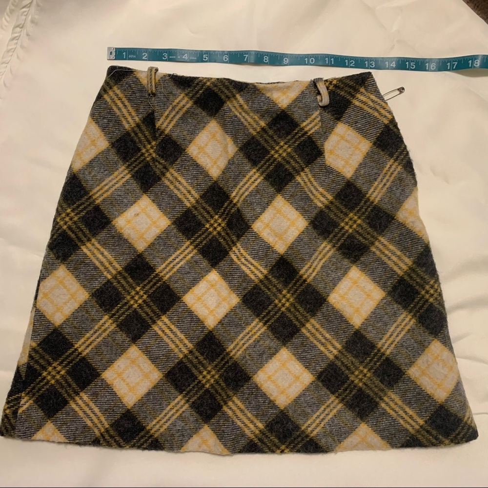 Vintage Black and Yellow Plaid Mini-Skirt